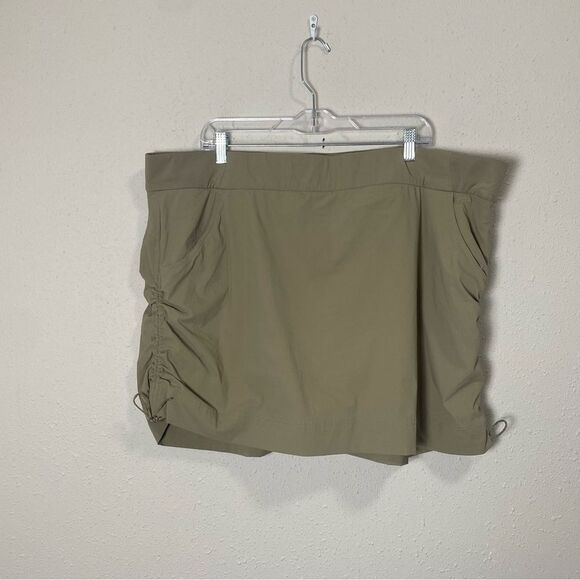 Columbia Omni-Shield Advanced Repllency Outdoor Active Tan Skort Women's Size 3X - Picture 2 of 12